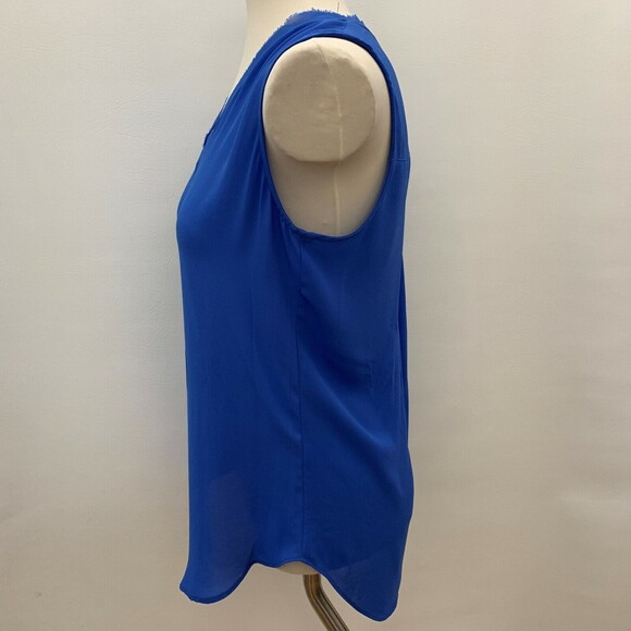 Violet + Claire Women's Top Small Blue V-Neck Sleeveless - Picture 3 of 8
